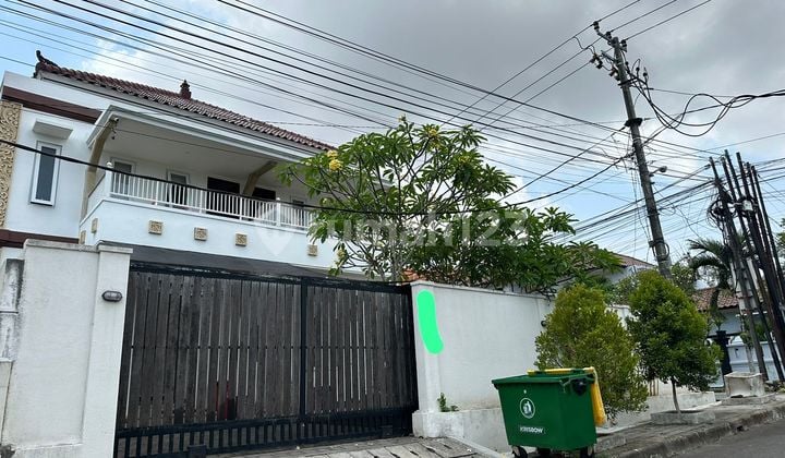Rumah Semi Villa Nusa Dua Badung Bali