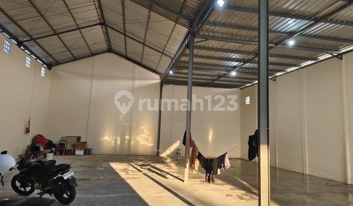 Gudang Muding Gatsu Barat Kerobokan , Kuta Utara