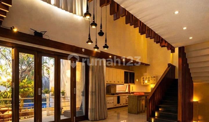 Rumah Mewah Gatot Subroto Barat, Denpasar Bali