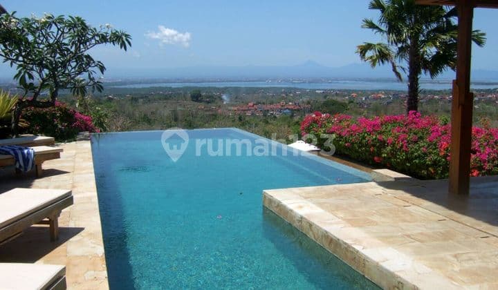 Villa Mewah di Bukit JIMBARAN,BALI