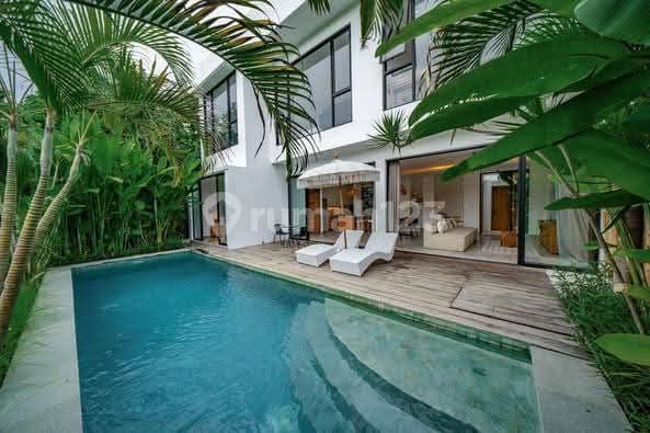 Ready For Rent 4 B R Beautyfull Villa In Canggu Bali
