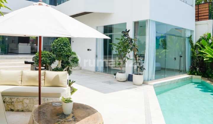 Ready For Leasehold Brand New 5 B R Beautyfull In Canggu Bali