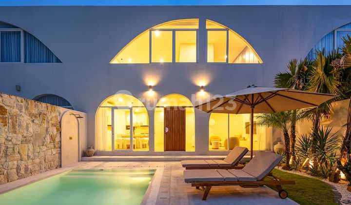 Luxury And Beautyfull Villa Ready For Rent In Uluwatu Bali
