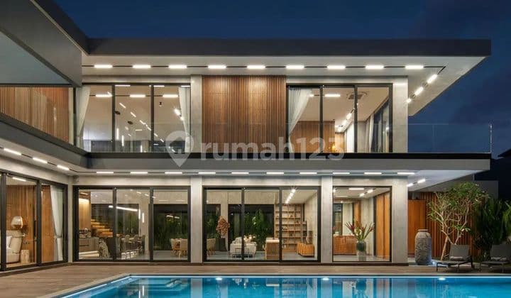 Ready For Rent 4 B R Luxury Villa In Umalas Bali