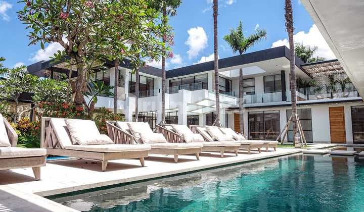 Ready For Rent 5 B R Beautyfull And Luxury Villa In Canggu Bali