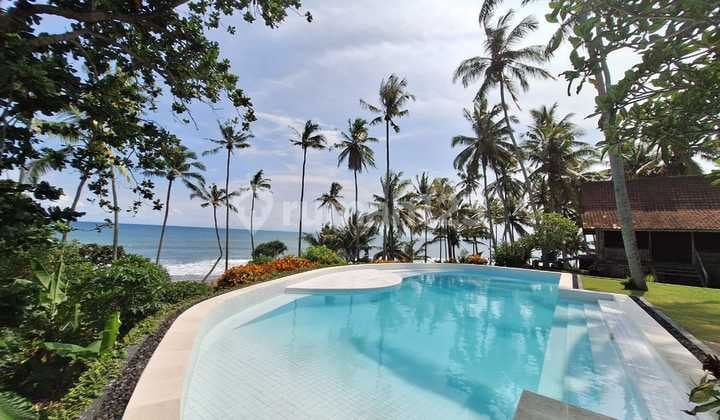Ready For Sale Bautyfull Beach Front Villa In Tabanan Bali