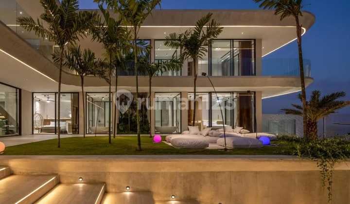 Ready For Sale 4 B R Beautyull Villa In Uluwatu Bali