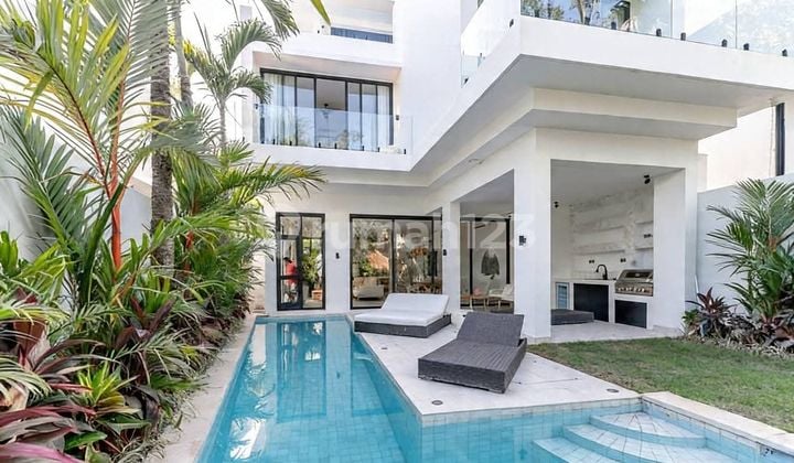 Ready For Leasehold Beautyfull Villa In Seseh Bali