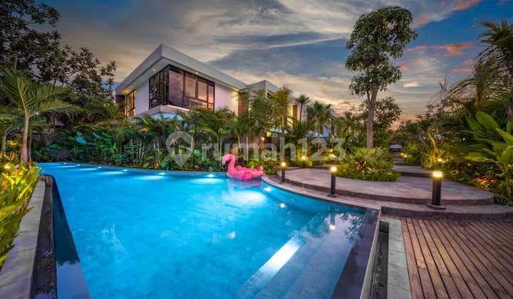 Ready For Rent 3 B R Luxury Villa In Umalas Bali