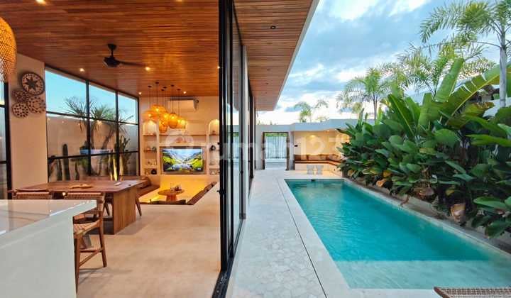 Ready For Leasehold: 3-Bedroom Brand New Villa in Munggu, Badung, Bali