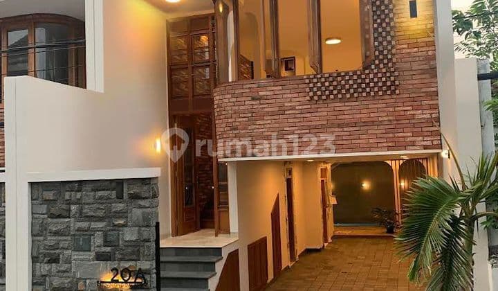 Dijual Rumah 4 Lantai Split Level Dengan Design Natural Tropis di Cipinang Timur - Jakarta Timur