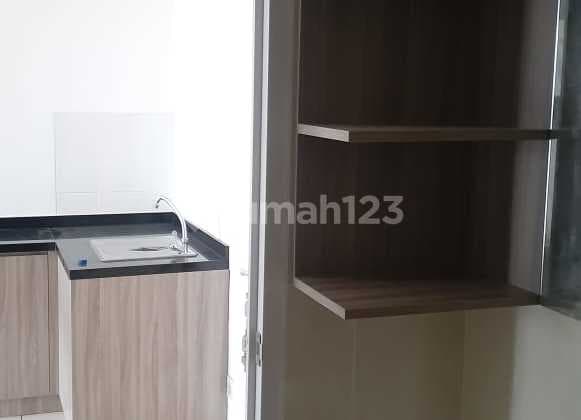 Affordable 2 BR Apartment in Mid Town Residence Summarecon Serpong