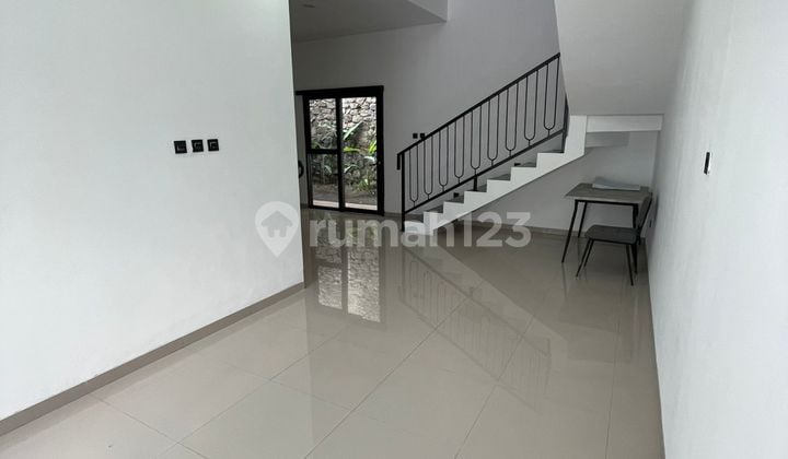 Jual Rumah Baru Cantik Siap Huni di Setiabudi Regency Bandung