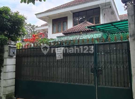 Rumah Mewah Asri Terawat di Bandung Kota, Sayap Supratman