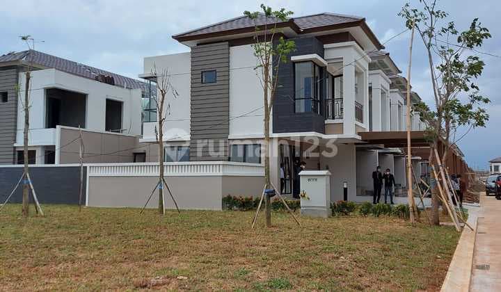 Modern Minimalist House in the Amagriya Cluster of Podomoro Park Bandung