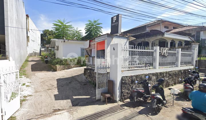 Sewa Ruang usaha strategis di Tubagus Ismail Bandung Kota