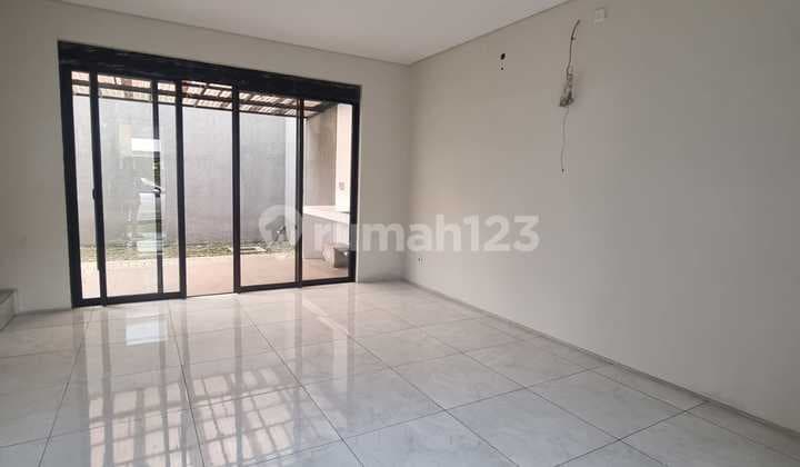 Jual Rumah Murah 2Lantai di Cluster Kota Baru Parahyangan Bandung
