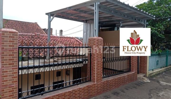 Jual Rumah Bagus Murah di Komplek Girimande Mandalajati Bandung
