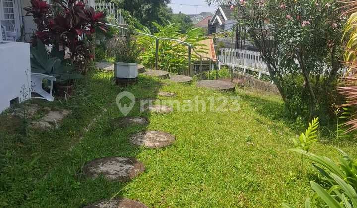 Sewa Rumah Asri Furnish di Hook Setrasari Indah Bandung Utara