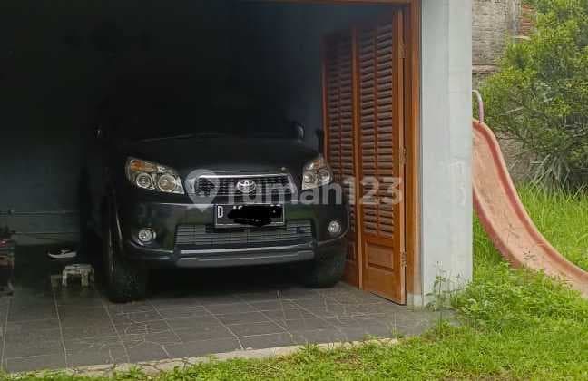 Jual Rumah 2 Lantai Siap Huni di Cicaheum Kota Bandung