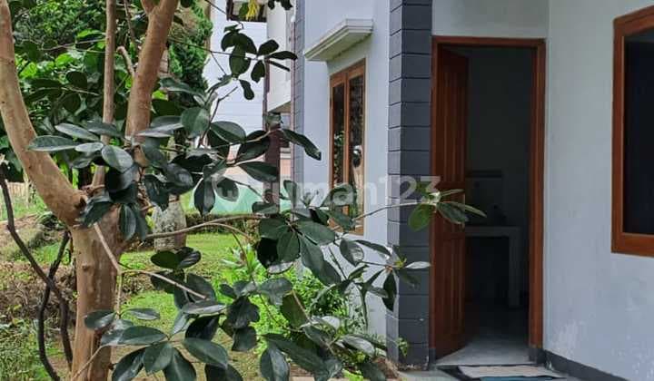 Jual Rumah Murah Sejuk 2 Lantai di Vila Istana Bunga Bandung