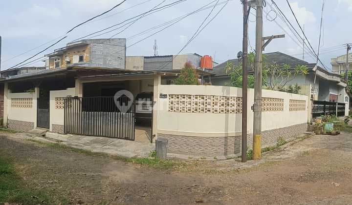 For Sale: House in Metland Cileungsi, Sector 1 - Bogor