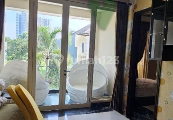 Disewakan Rumah Full Marmer Furnish Graha Family Surabaya