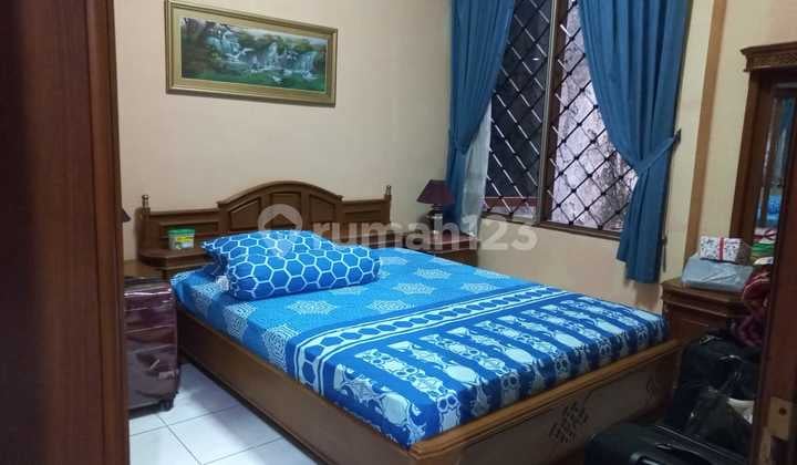 Rumah Dharmahusada Selangkah Galaxy Mall Surabaya Timur