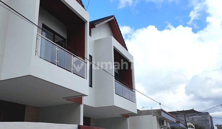 Modern Ready-to-Occupy 3-Bedroom House in Kendal Sesetan, South Denpasar, Near Sanur and Ngurah Rai Airport