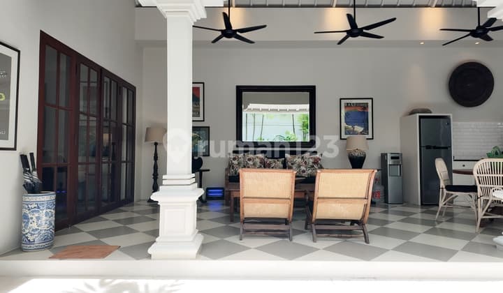 Villa Leasehold Mewah 2 Kamar Tidur Siap Huni dengan Kolam Renang di Seminyak Bali