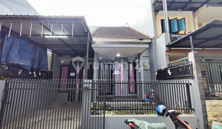 Rumah Minimalis Siap Huni Dekat Umm & Unisma di Saxophone Tunggulwulung Kota Malang