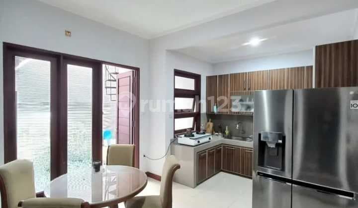 Rumah di Emerald Residence Bintaro, Siap Huni di Sektor 9