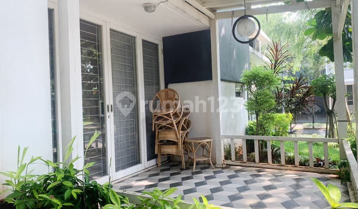 Rumah Bagus Di Emerald Bintaro Jaya Sektor 9
