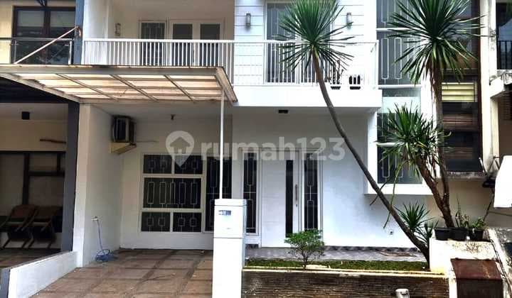 Rumah Minimalis Siap Huni di Cluster Emerald Town House, Bintaro Jaya, Sektor 9