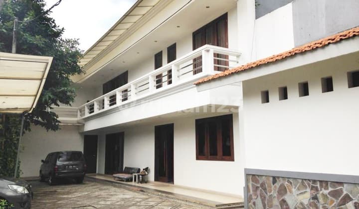 Rumah Bagus Di Jl Lagga Raya Lenteng Agung Jakarta Selatan