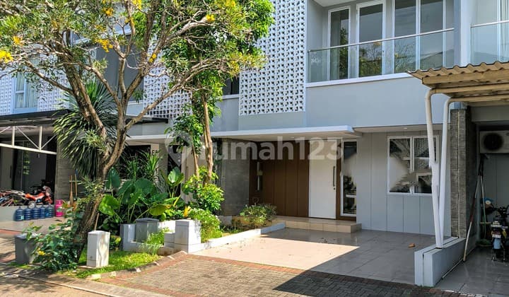 Rumah di Discovery Bintaro, siap huni dan terawat
