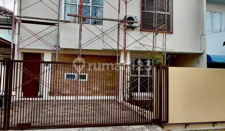 Rumah Bagus di Graha Raya Bintaro, Plumeria Residence Tangerang Selatan