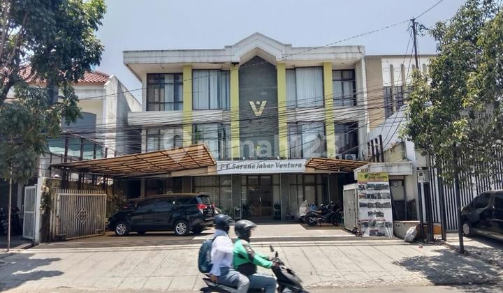 Gedung Kantor Siap Pakai Di Jl Laswi, Batununggal Bandung