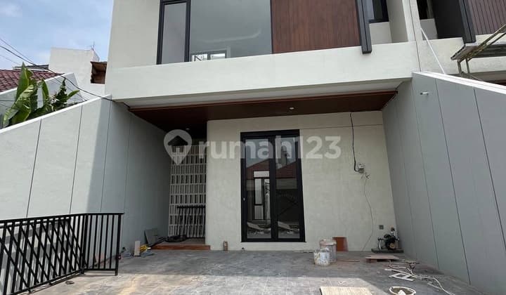 rumah baru klampis semolo timur