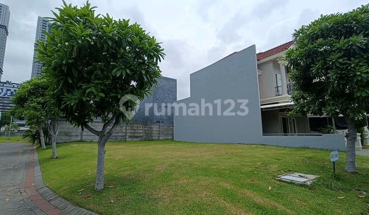 Kavling Hook Sorrento Pakuwon City 219M² Hadap Utara Timur