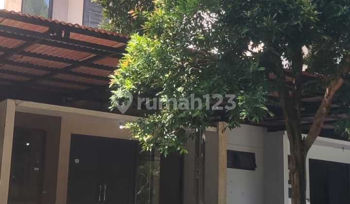 Nice house at Panorama Residence Depok