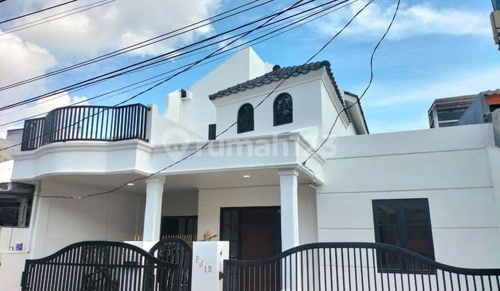 Rumah Cantik di Harapan Indah