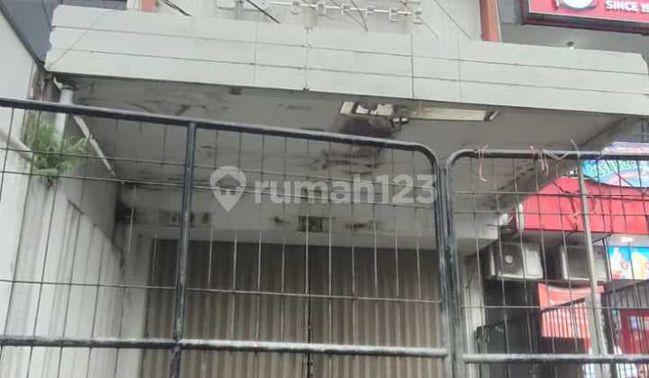 Ruko Pinggir Jalan Raya Jatiwaringin