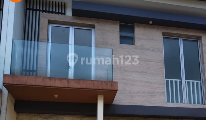 FOR SALE GREENLAND CLUSTER BARBERA RESIDENCE