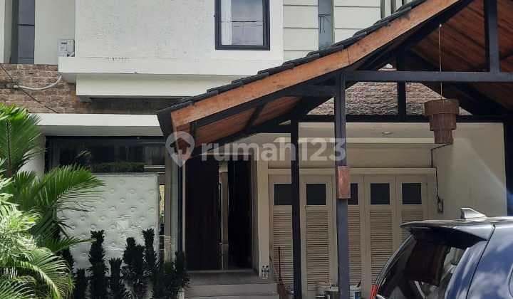 Rumah Semi Villa 2Lantai di Pusat Kota Renon Denpasar Bali