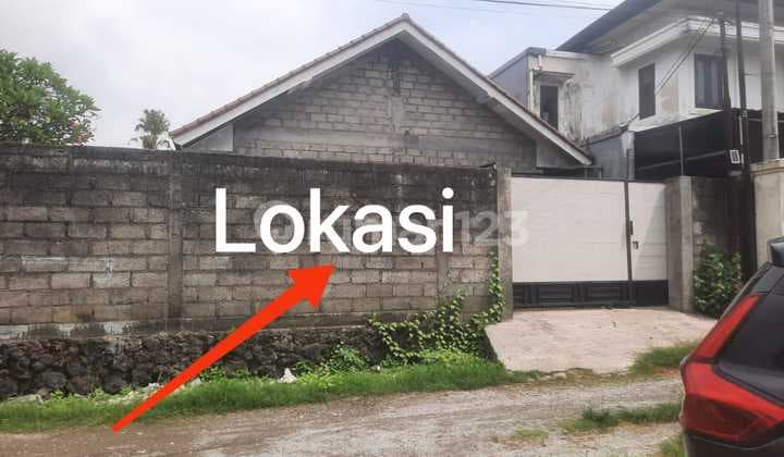 Tanah Isi Bangunan Lingkungan Nyaman Batur Sari Sanur Kauh, Bali