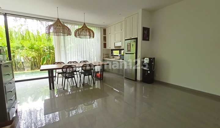 Renon Denpasar - Ready-to-Occupy 4BR Villa with Rice Field View, Strategic Location