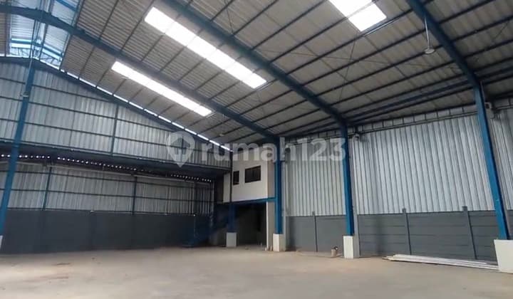 Disewa Gudang Strategis Siap Pakai di Zona Industri Jalan Raya Babat Legok, Tangerang