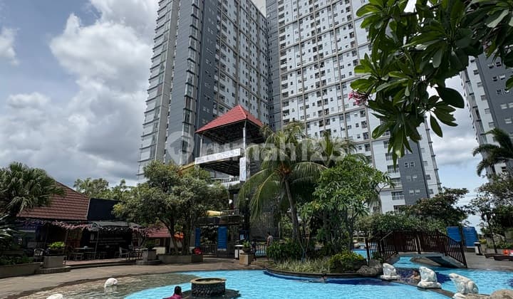 2 BR Semi Furnished Apartment with Pool View Season City West Jakarta