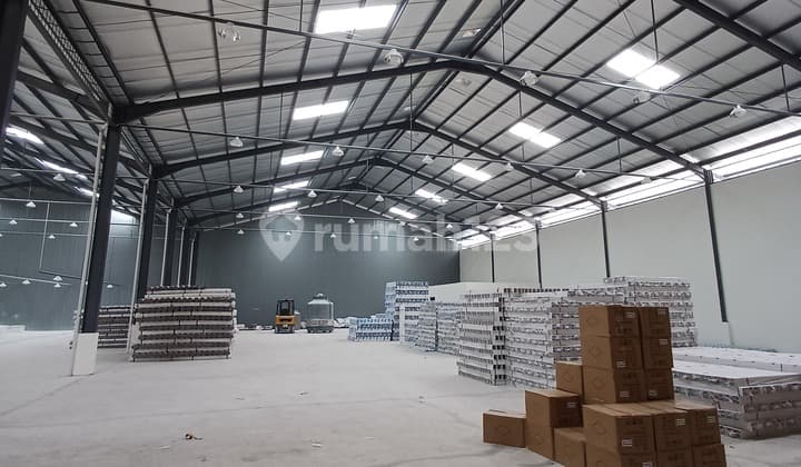 Disewakan Gudang, Kontainer 40 Ft-LT di Legok, Tangerang 5000 M2